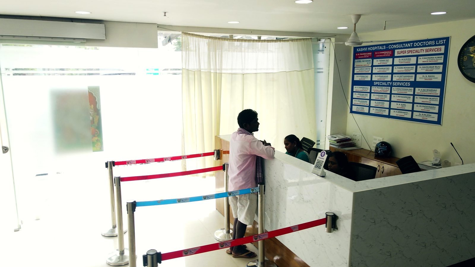Registration & help desk